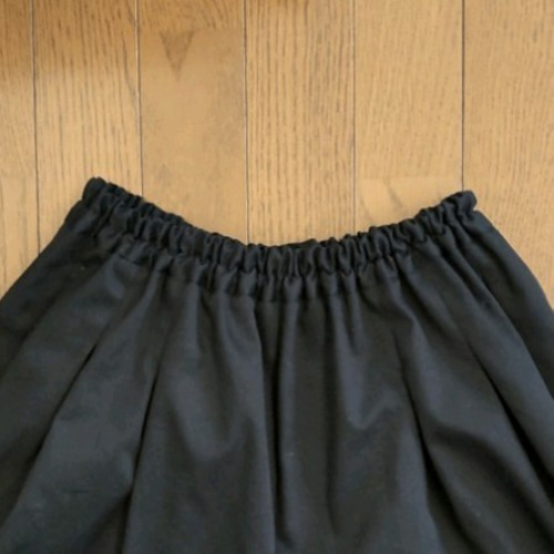 コットンツイルのゆったりバルーンパンツ 黒 キュロット・ワイド