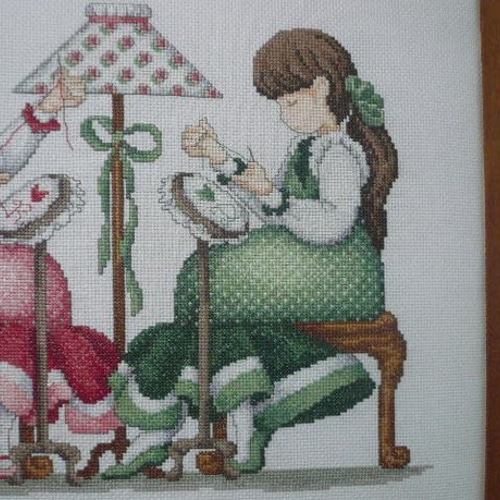 刺繍をする女の子☆クロスステッチ☆刺繍☆フレーム☆額 その他アート