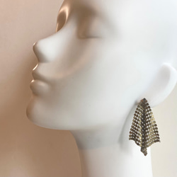 Metal mesh earring B-090 1枚目の画像