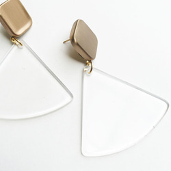 Clear Lucite Fan earrings* 4枚目の画像