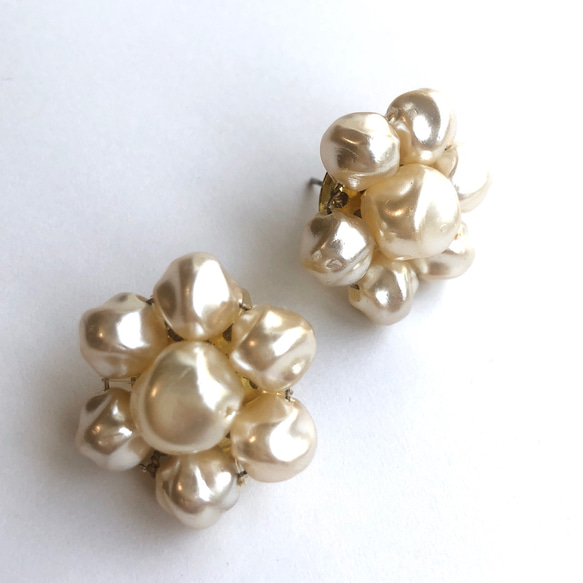 Baroque pearl earrings L-059 1枚目の画像