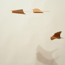 親子マンタのモビール　海　木製　Parent-child manta ray mobile 9枚目の画像