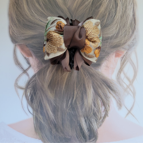 大人可愛い♪インド刺繍リボン 小さめバンスクリップ まとめ髪 ヘア