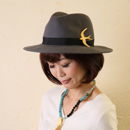 つばめのブローチ（k24GP・シルバー925）＊Creema限定