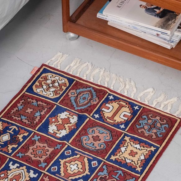 喀什米爾 羊毛手工編織 圖騰地毯 小款 － 魔術方塊 第4張的照片