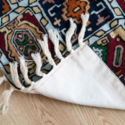 喀什米爾 羊毛手工編織 圖騰地毯 小款 － 迷宮黃 第4張的照片