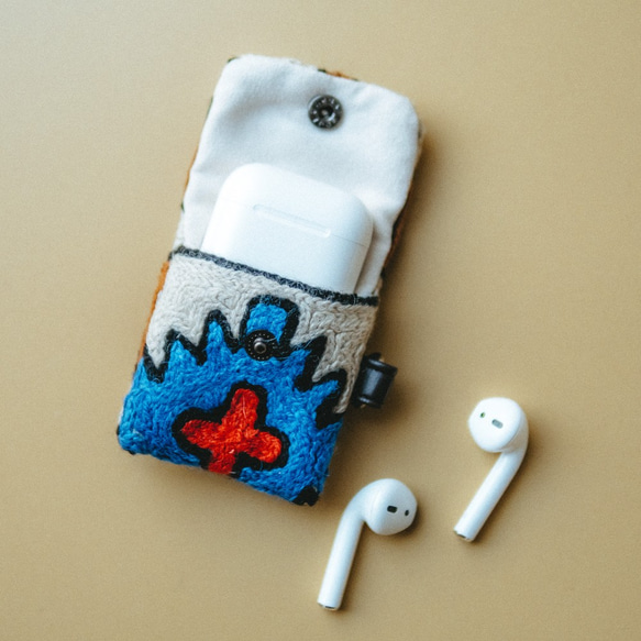 AirPods 刺繡耳機收納袋 －橘子汽水 第3張的照片