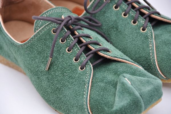 “手提包運動鞋”綠色絨面革 第4張的照片