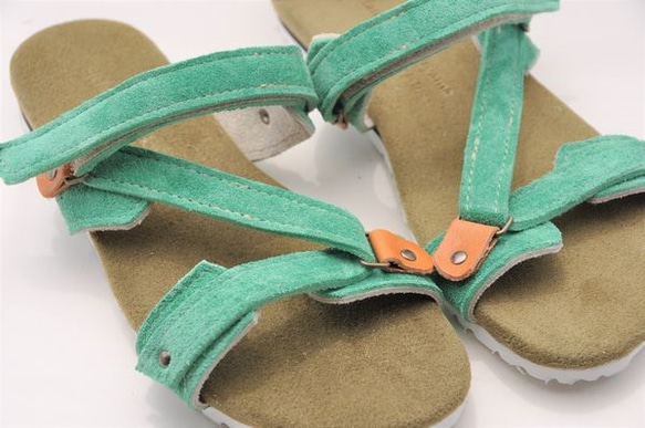 『belt sandals』light-green suede leather 3枚目の画像