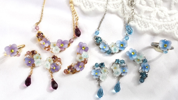 ビオラの花束ピアス/イヤリング（アクアマリンカラー） 5枚目の画像