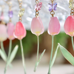 鬱金香和蝴蝶耳環 第5張的照片