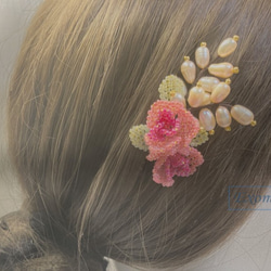 薔薇の櫛　ヘアコーム　飾り櫛 10本足　＊グラスビーズ＊簪＊着物＊和装＊＊かんざし＊薔薇＊バラ＊櫛 8枚目の画像