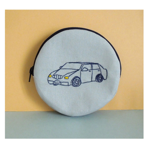 車の刺繍が入った丸型ポーチ ポーチ terubocean 通販 12266606