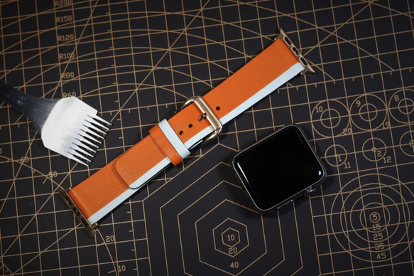 高級革使用Apple Watch　レザーベルト　腕時計ベルト　バンド　B2　総手縫い製作 2枚目の画像