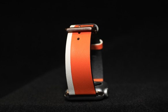 高級革使用Apple Watch　レザーベルト　腕時計ベルト　バンド　B2　総手縫い製作 4枚目の画像