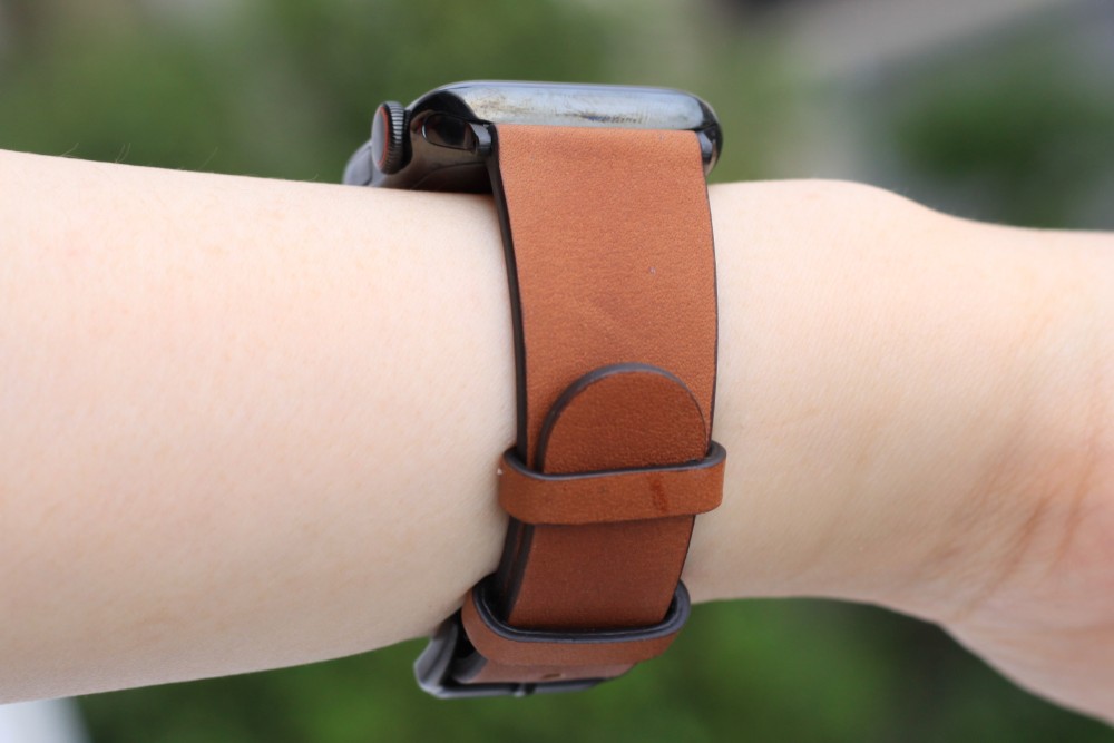 高級革使用Apple Watch　レザーベルト　腕時計ベルト　バンド　B16　総手縫い製作