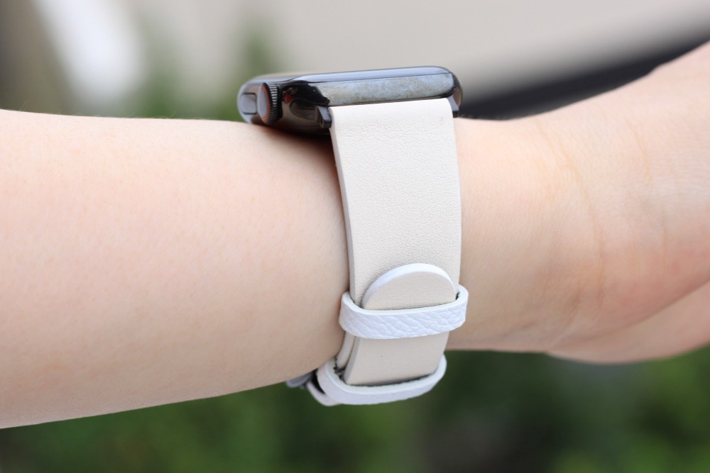 高級革使用Apple Watch レザーベルト　腕時計ベルト　バンド　B17T　総手縫い製作