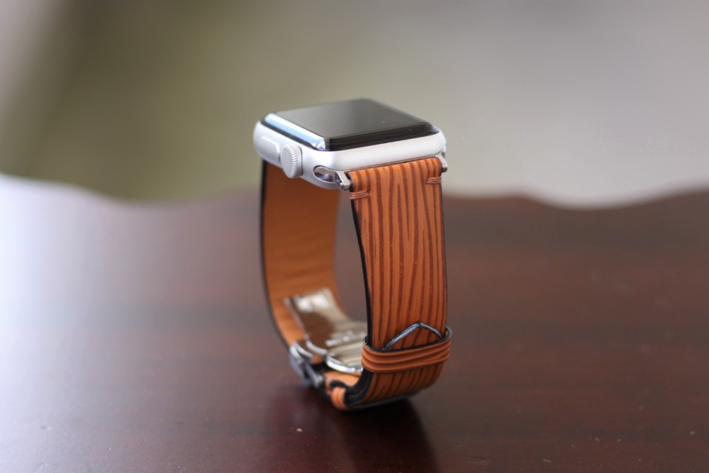 高級革使用Apple WatchApple Watch レザーベルト　腕時計ベルト　バンド　B15　総手縫い製作