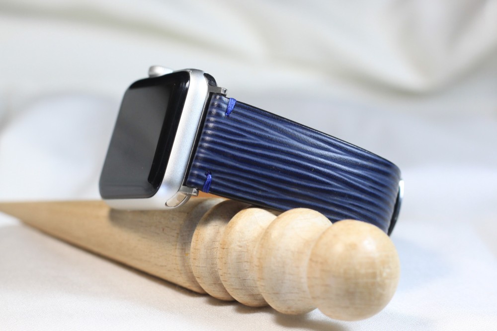 高級革使用Apple Watchレザーベルト　腕時計ベルト　バンド　B20　総手縫い製作