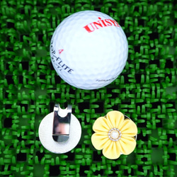 ゴルフマーカー（イエロー色６弁花）　●　クロースフラワーアクセサリー 2枚目の画像