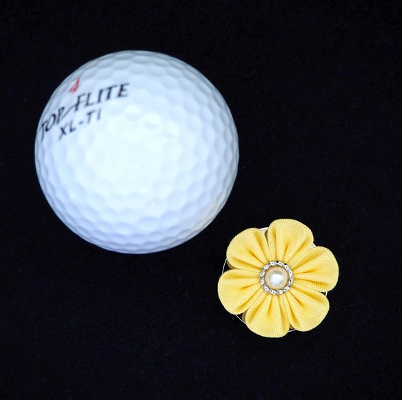 ゴルフマーカー（イエロー色６弁花）　●　クロースフラワーアクセサリー 3枚目の画像