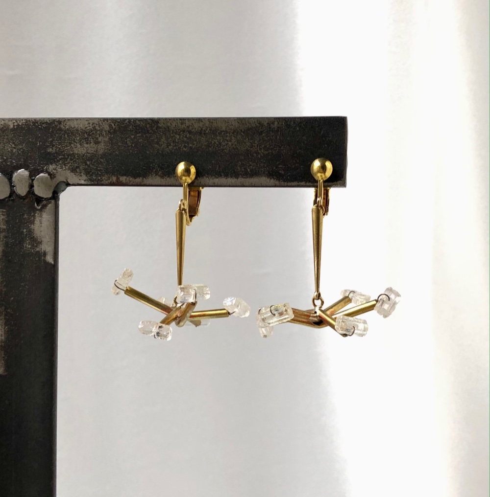 swingイヤリング/opal rectangle