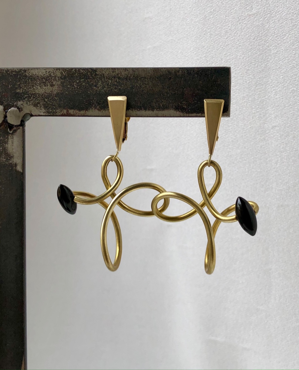 spindle button /イヤリング 6,205円