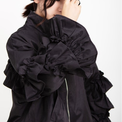 人気のオリジナルニッチデザイン，新しいスタイルの女性用コートジャケット、木製の耳が付いた立体的な装飾的なトレンディなブラ 7枚目の画像