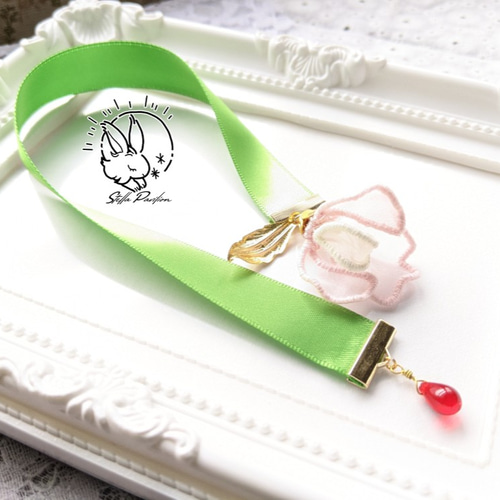 スイートピーのリボンブックマーカー オーガンジー刺繍 しおり