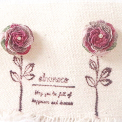 刺繍 薔薇 ピアス 2枚目の画像