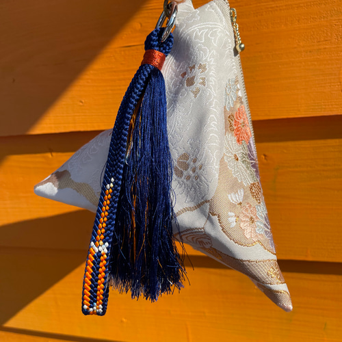 帯締め タッセルハンドストラップ 絹糸バッグチャーム キーチャーム