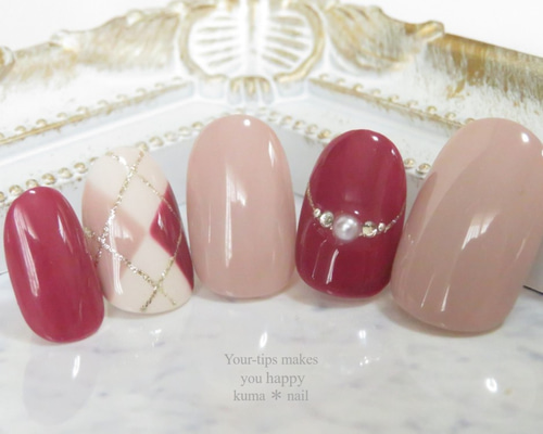 【着画あり】くまネイル　アーガイル柄ネイル　癒しネイル　シンプルネイル 着画あり】くまネイル アーガイル柄ネイル 癒しネイル シンプル