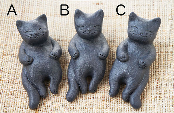 ◆腹筋黒猫c【置物＆お箸置き】 5枚目の画像
