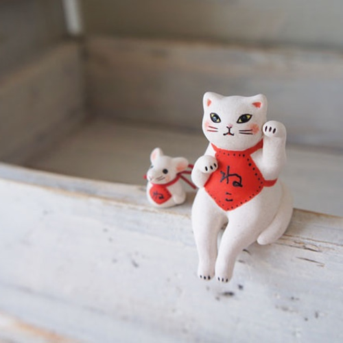 陶器の座る招き猫＋干支のねずみ】＊白猫腹掛c その他置物 陶waka 通販