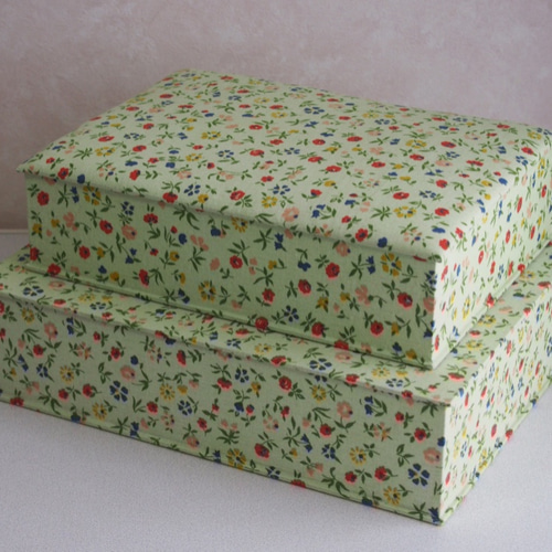 ヨーロッパスタイルのカルトナージュボックス A4サイズ台紙セット