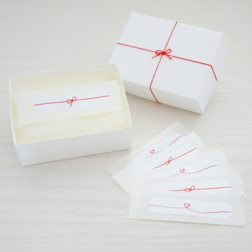 運命の赤い糸のばんそうこう その他雑貨 uhuhu 通販 2151191｜Creema