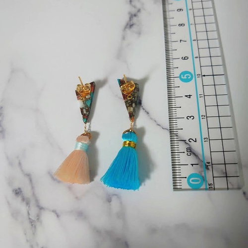 金春色のカケラ☆オイスターカッパーターコイズとタッセルのピアス☆12 