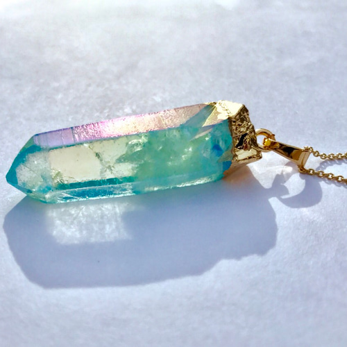 バカラ　ペンダント ネックレス オーロラ　イリゼ　K18 バカラ ペンダント ネックレス オーロラ イリゼ K18