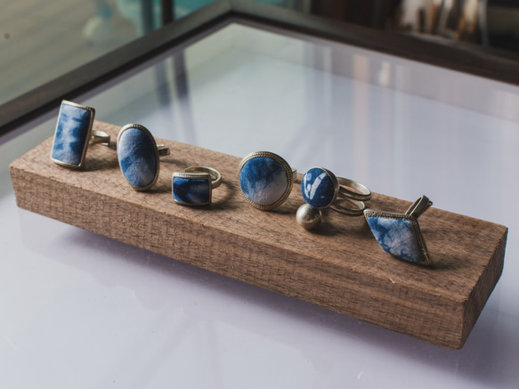 【染め】手作りの植物ブルー藍染めシルバーリング模造シルバー絞り染めエスニックスタイルレトロリング女性リング調節可能指輪 4枚目の画像