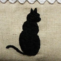 黒猫の刺繍ポーチ☆彡 2枚目の画像