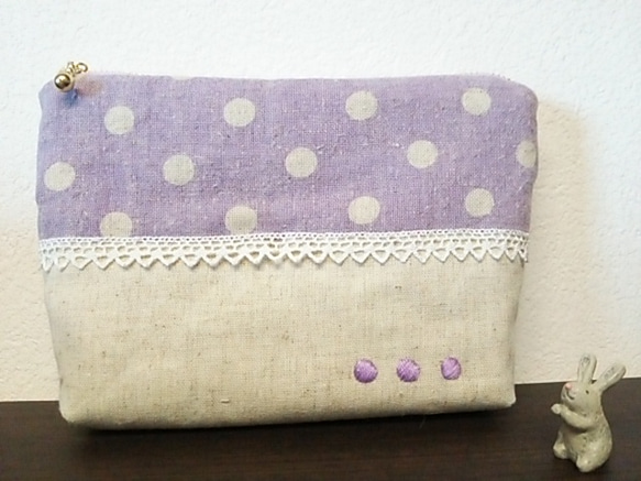 ❤SALE❤　紫ドットの刺繍ポーチ（18センチ）☆彡 1枚目の画像