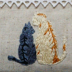 KEI様リクエスト品：猫ちゃん達の刺繍ポーチ☆彡 2枚目の画像