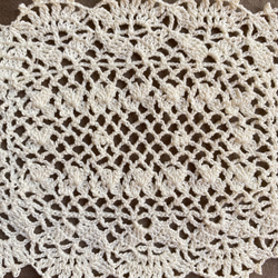 手編み＊選べる２色♢クロッシェレース　ドイリー＊ミニサイズ　アイボリー／ホワイト　フレンチカントリーのインテリアに 14枚目の画像