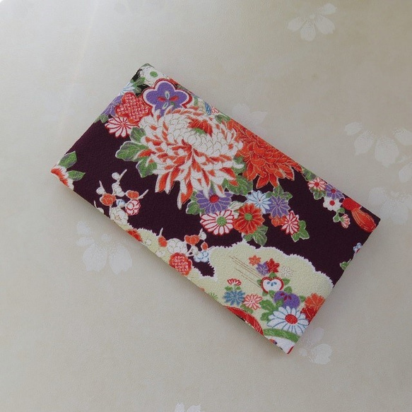 袱紗(ふくさ)　縮緬生地(牡丹・梅・菊の花車・紫×ジャガード桜文様・アイボリー) 5枚目の画像