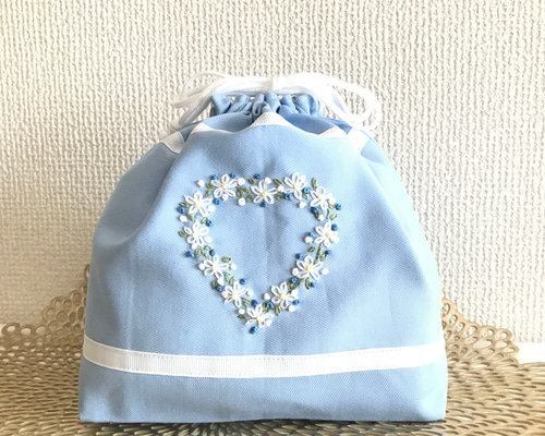 0_31e363026051524ee9f38570e4ab