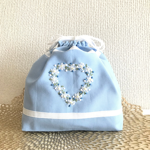 手刺繍 巾着袋 お弁当袋 私立小学校 ファミリア 入学準備 レディース
