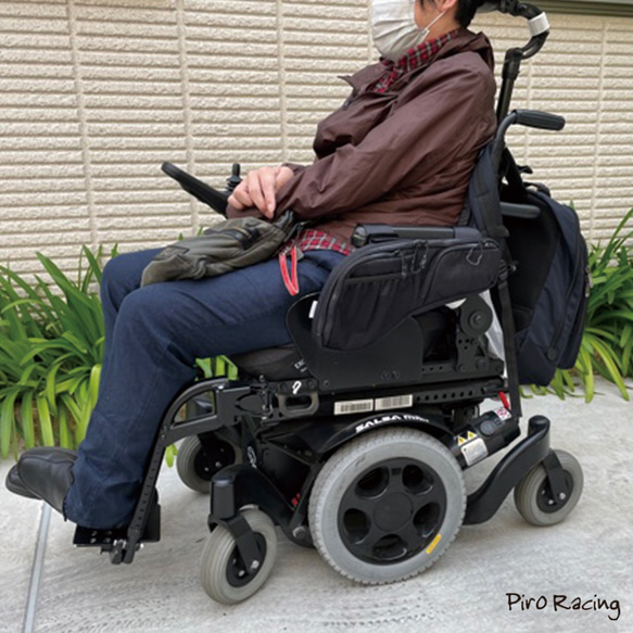 車椅子　車いす　バッグ　アームサポート　ひじ掛け用　ドリンクホルダー　貴重品　スマートフォン　身の周り収納　自立支援　H 8枚目の画像