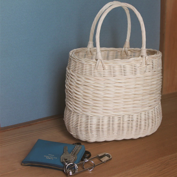 かごバッグ＿はらまきバスケットsquare / rattan basket bag / 籐のころんとまるみかごバッグ 1枚目の画像