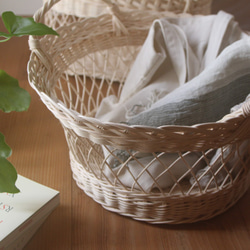 ラタンラウンドバスケット＿うさぎとアヒル/ rattan round basket/籐大きな深いかご 透かし 見せる収納 9枚目の画像