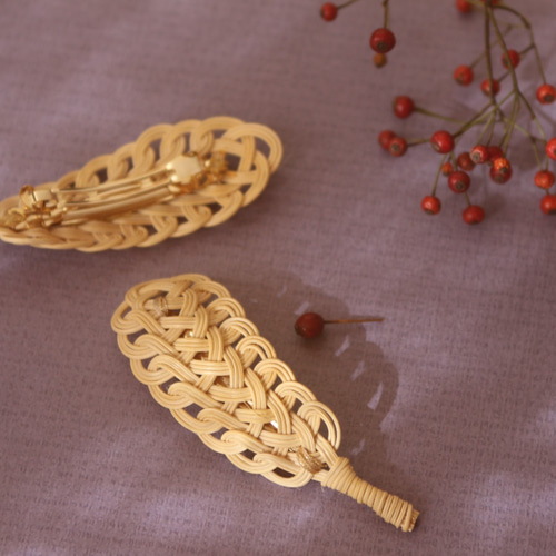 ラタンバレッタ S ＿木の葉はらり / rattan barrette / 籐でできた 